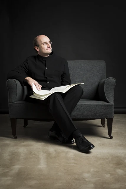 Andrew Manze